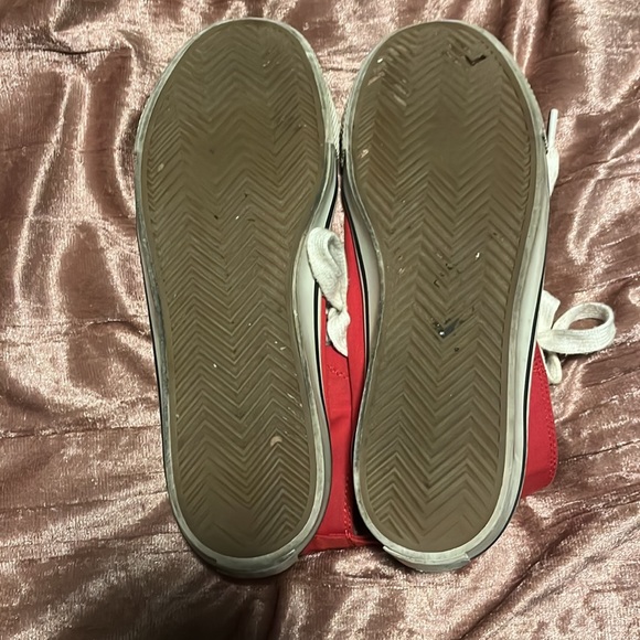 Mickey mouse Red High Tops - Picture 4 of 4